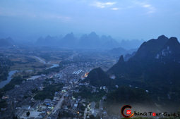 Yangshuo photography-Xingping Section of Li River in early morning