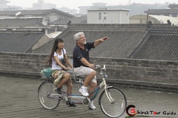 Cycling on the City Wall of Xian