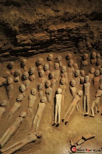 Naked Warriors in Hanyangling Mausoleum
