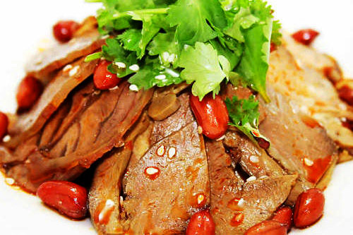 Fu Qi Fei Pian (Braised Cow Lungs)