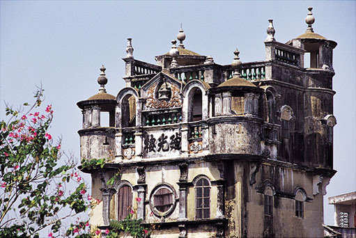 Roof of Kaiping Diaolou