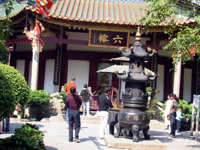 liurong temple