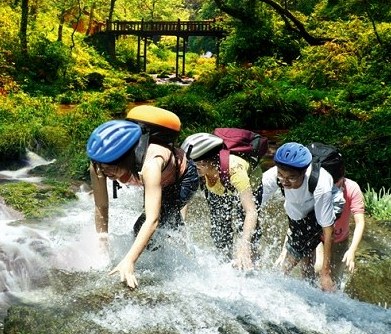 Gudong Waterfall Climbing