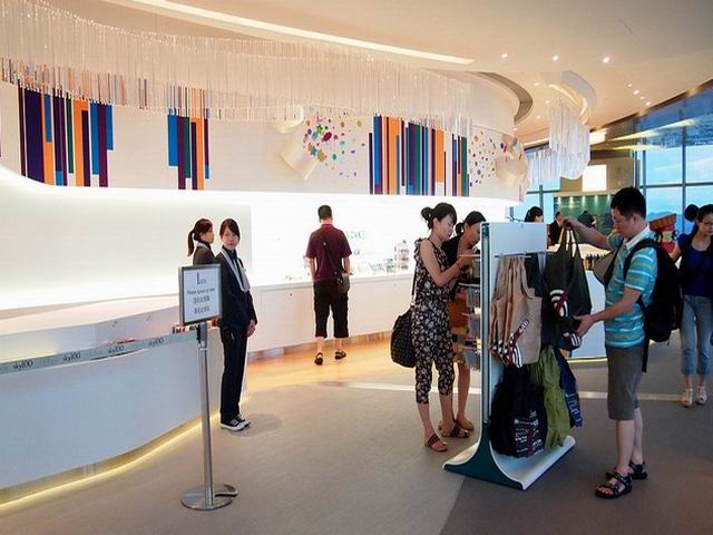 Enjoy Shopping at Gift Shop