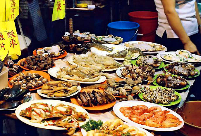 Lei Yue Mun sea food stand
