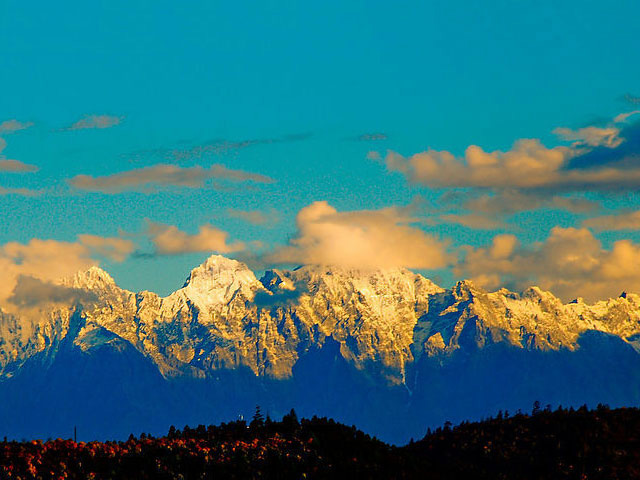 jade dragon snow mountain