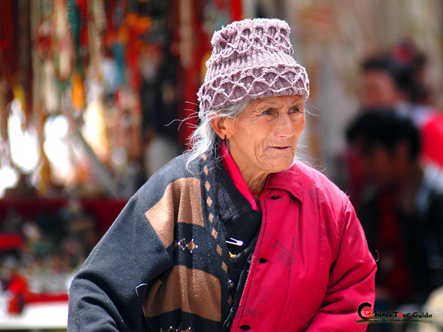 Sincere pilgrim in Barkhor street