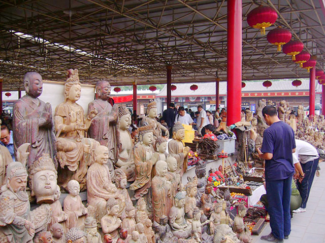 Panjiayuan Flea Market