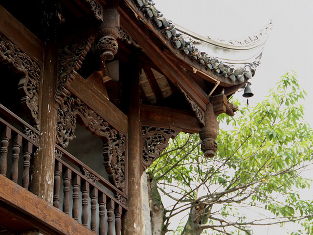 Jinli Ancient Street is well-decorated by red lantern at night.