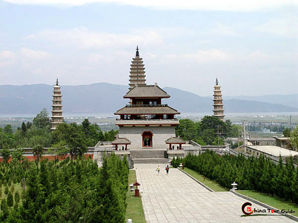 Three Pagodas in Chonghsheng Monastery