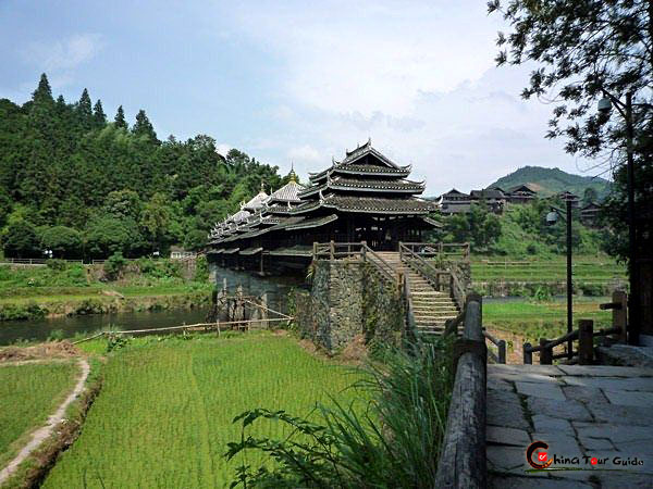 chengyang wind and rain bridge