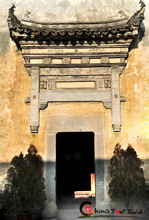 Hui Style Carvings