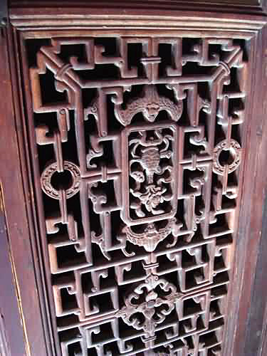 Hui Style Carvings