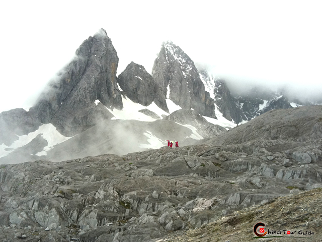 jade dragon snow mountain