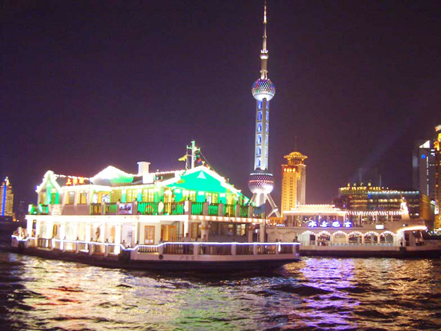 huangpu river cruise