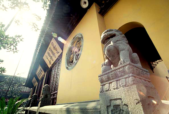 Jade Buddha Temple