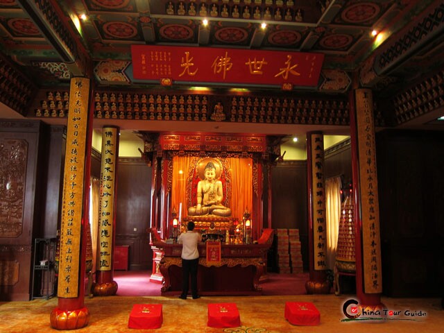 Jade Buddha Temple