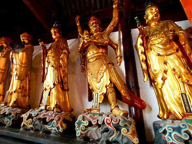 Jade Buddha Temple