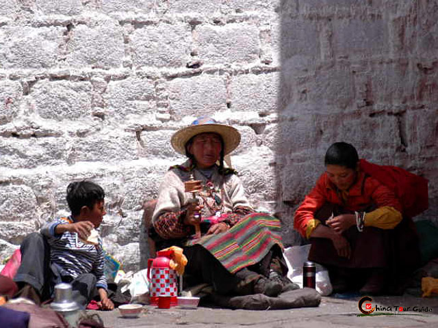 Tibetan People