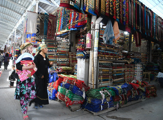Sunday Bazaar carpets