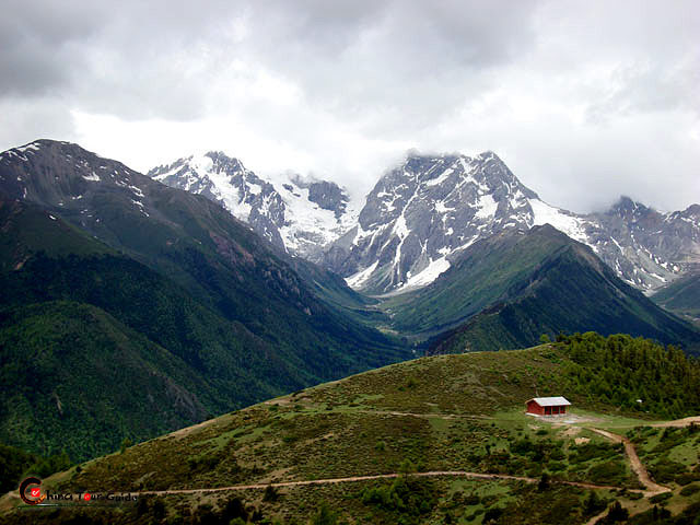 baimang snow mountain